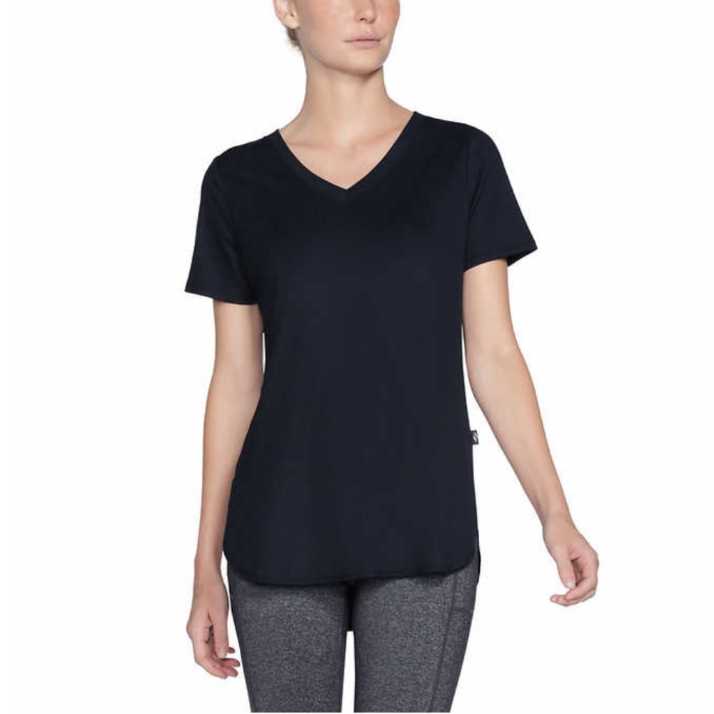 NWT Skechers Ladies' Rib V-Neck Tee